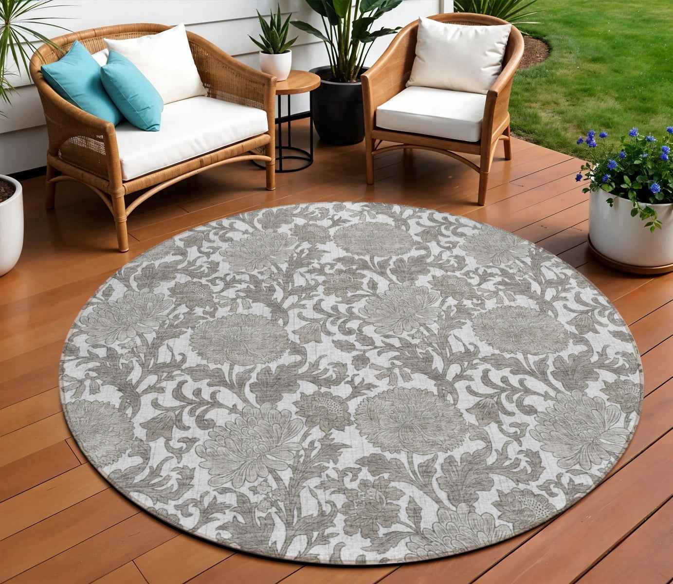 8' Ivory And Gray Round Floral Washable Indoor Outdoor Area Rug