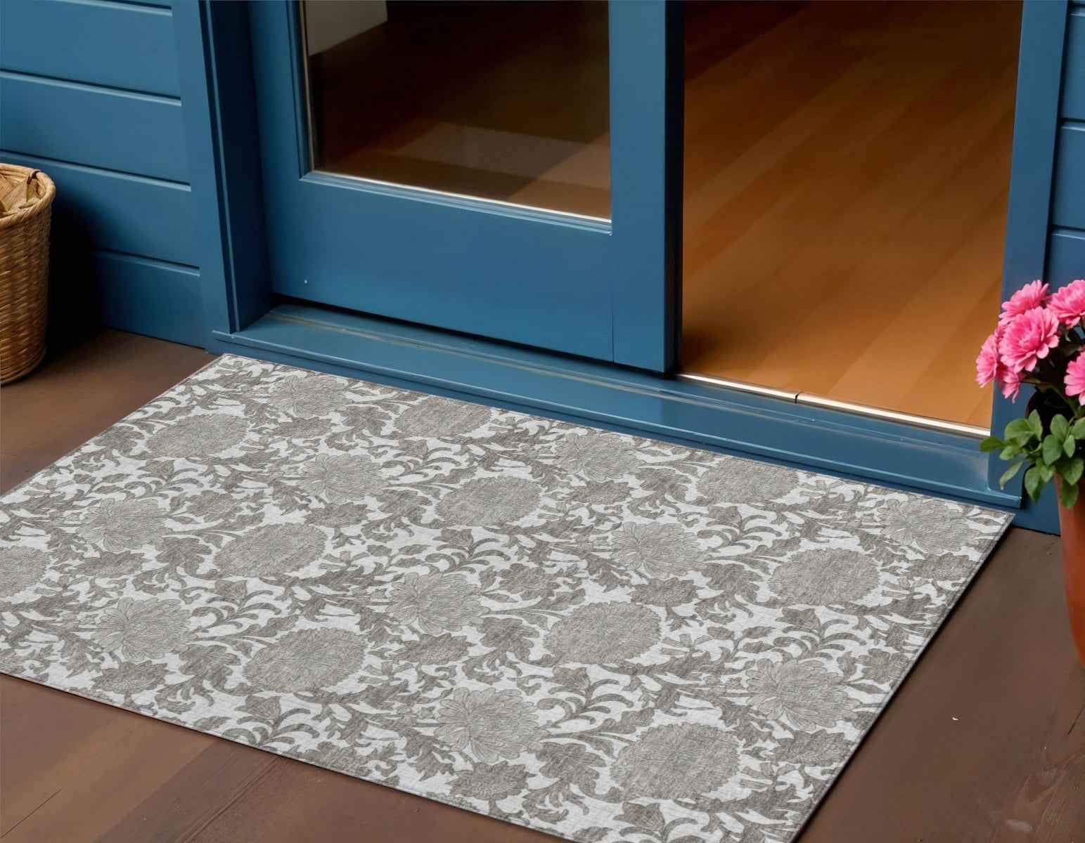 3' X 5' Ivory And Gray Floral Washable Indoor Outdoor Area Rug