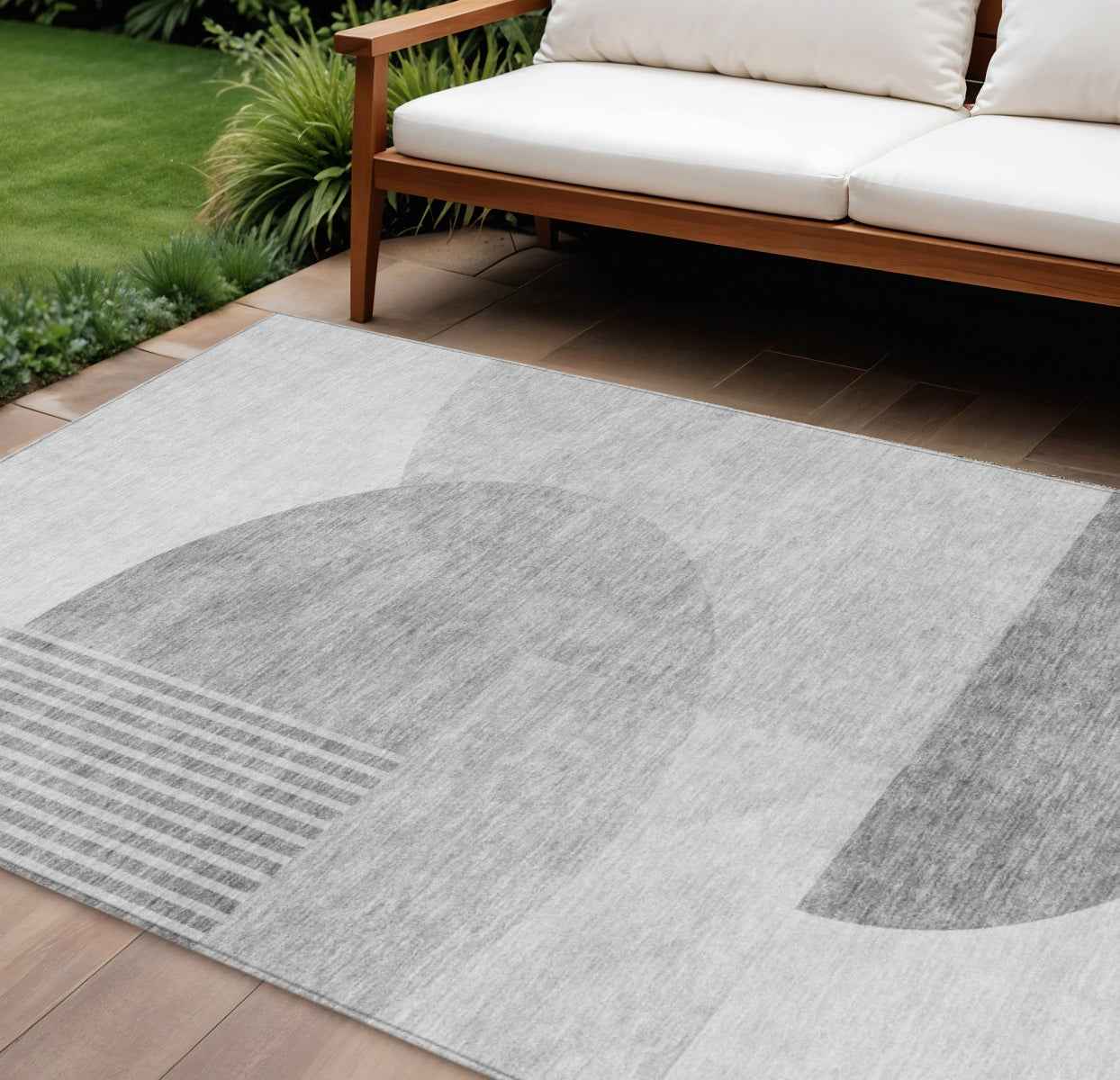8' X 10' Gray Silver And Ivory Geometric Washable Indoor Outdoor Area Rug