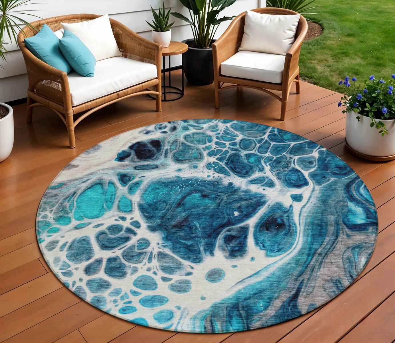 8' Teal Blue And Navy Blue Round Nautical Washable Indoor Outdoor Area Rug