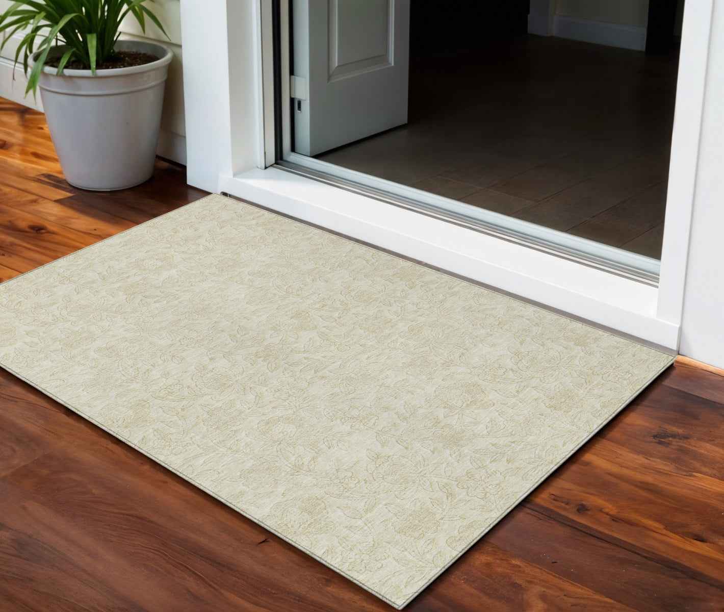 3' X 5' Ivory And Beige Floral Washable Indoor Outdoor Area Rug