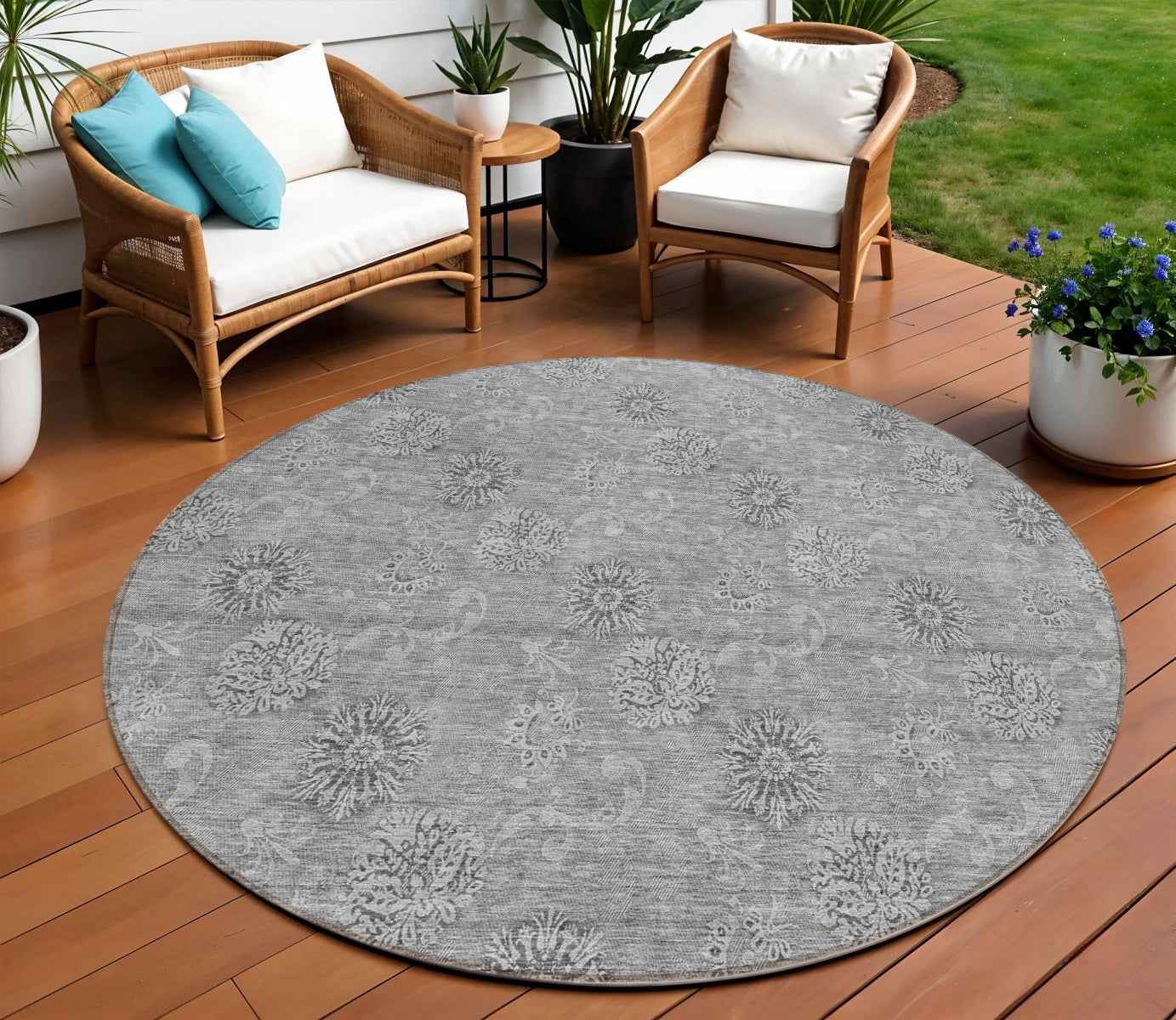 8' Pewter And Gray Round Floral Washable Indoor Outdoor Area Rug