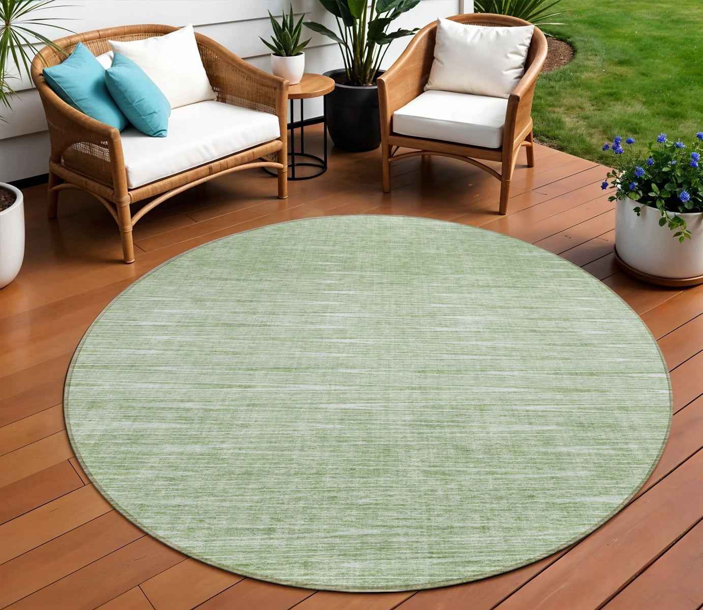 8' Artichoke Green And Green Round Abstract Washable Indoor Outdoor Area Rug