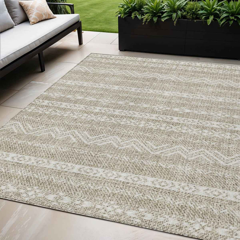 5' X 8' Beige And Ivory Southwestern Washable Indoor Outdoor Area Rug