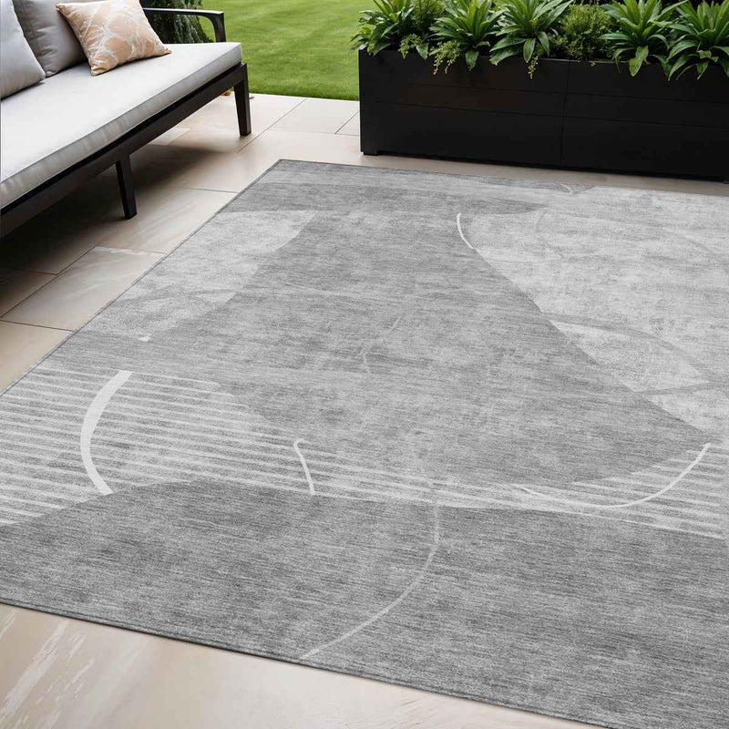 5' X 8' Gray Silver And Ivory Abstract Washable Indoor Outdoor Area Rug