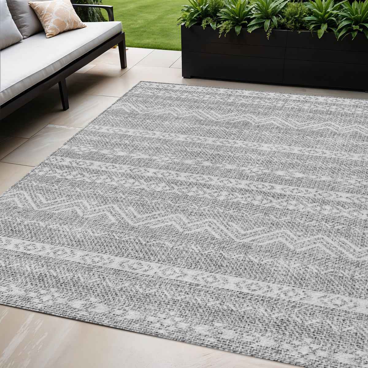 5' X 8' Gray And Silver Southwestern Washable Indoor Outdoor Area Rug