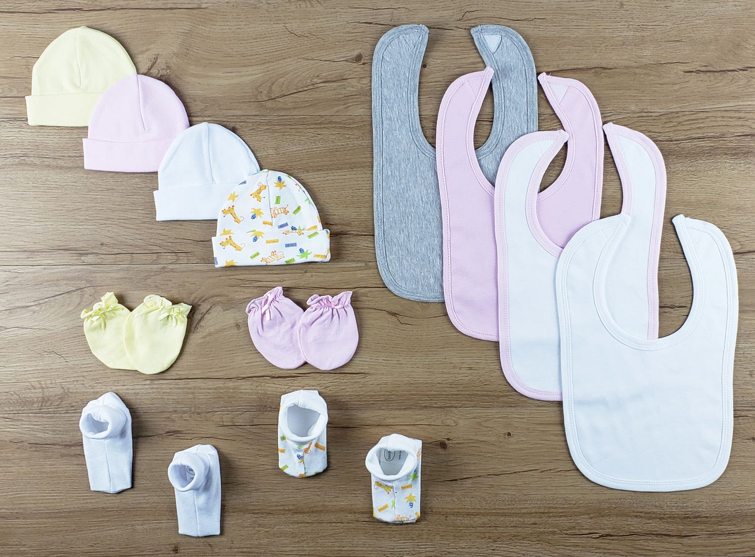 13 Pc Set Of Bibs, Caps, Booties Ls_0640 - GreatEagleInc
