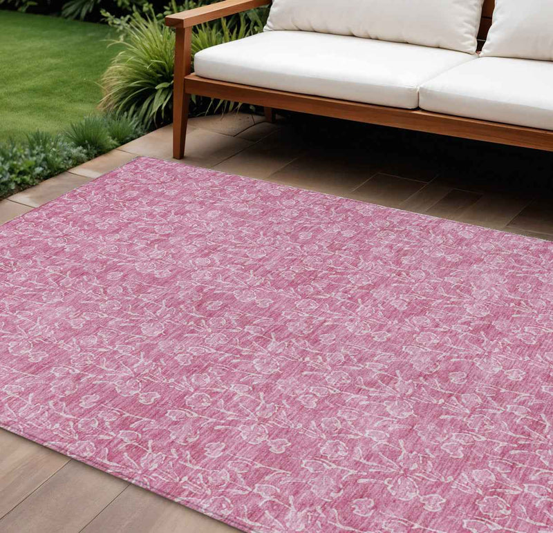 8' X 10' Blush And Ivory Floral Washable Indoor Outdoor Area Rug