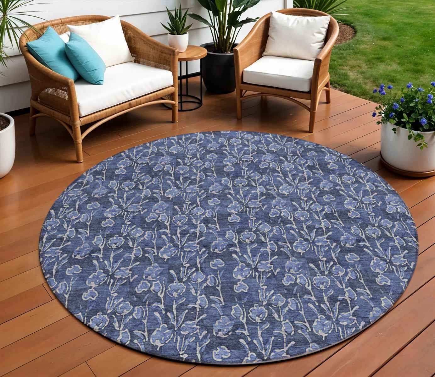 8' Navy Blue Denim Blue And Ivory Round Floral Washable Indoor Outdoor Area Rug