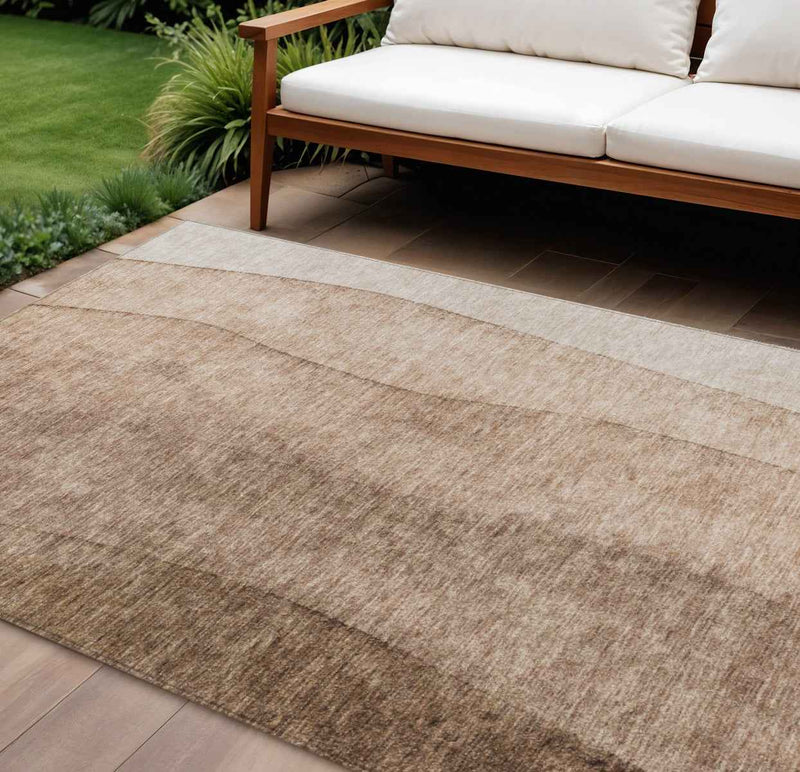 9' X 12' Brown And Beige Ombre Washable Indoor Outdoor Area Rug