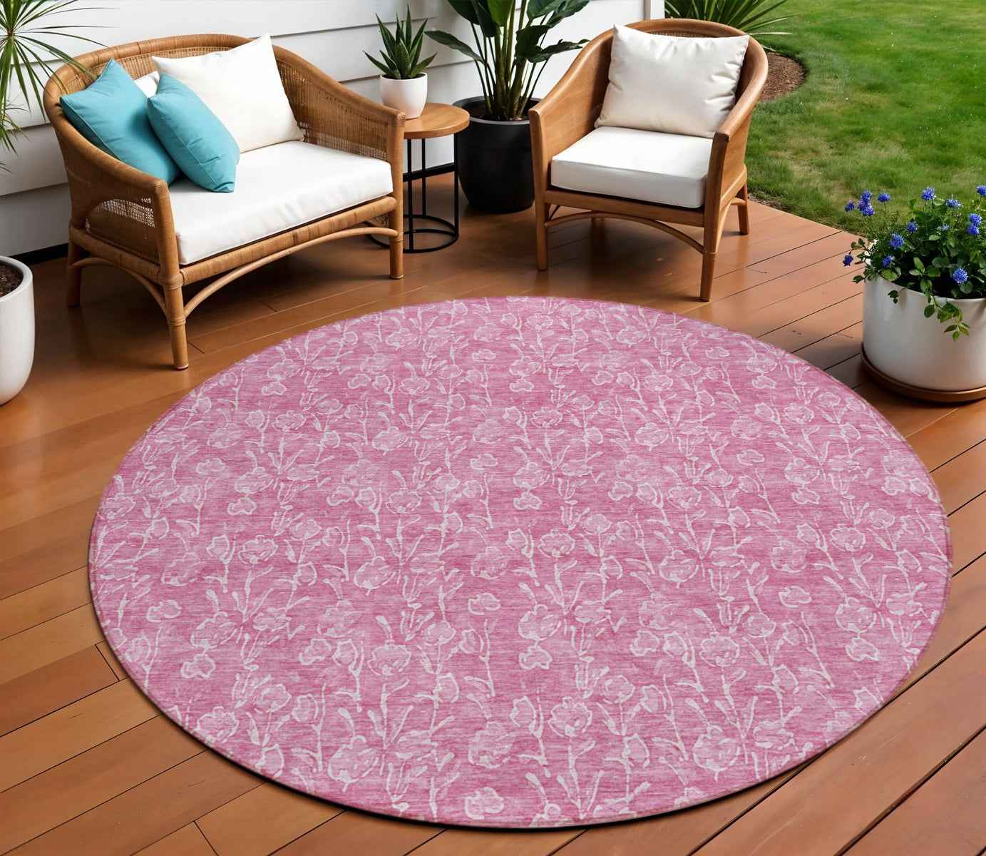 8' Blush And Ivory Round Floral Washable Indoor Outdoor Area Rug