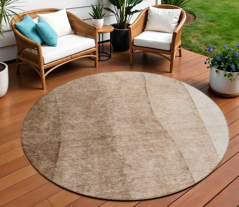8' Brown And Beige Round Ombre Washable Indoor Outdoor Area Rug