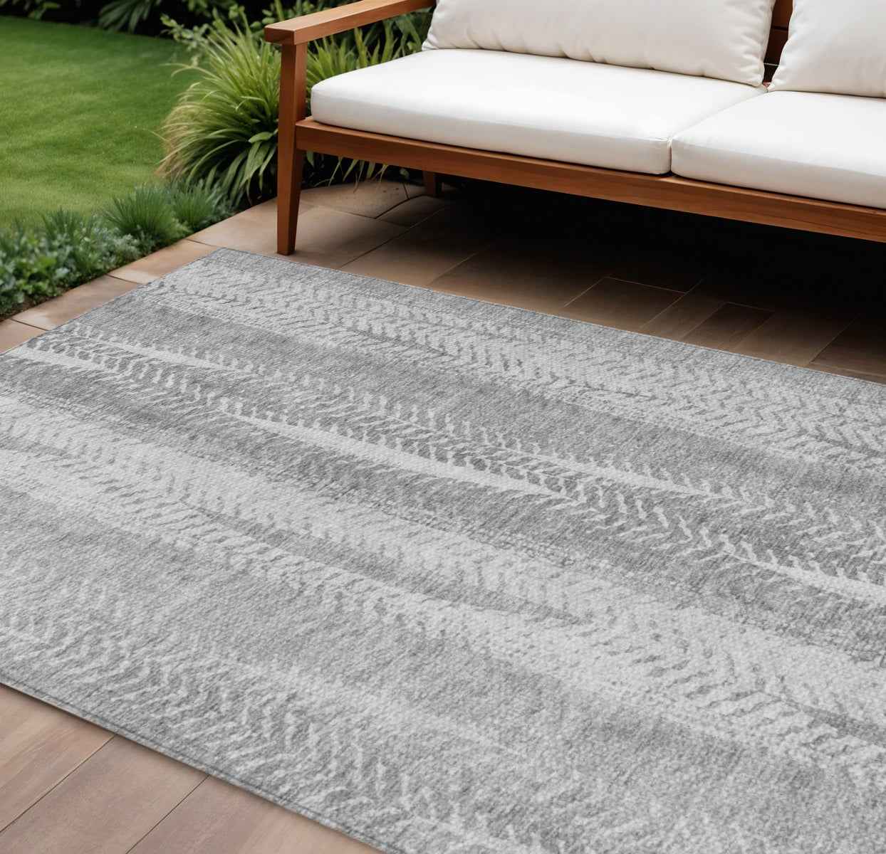 10' X 14' Silver Gray And Graphite Botanical Leaves Washable Indoor Outdoor Area Rug