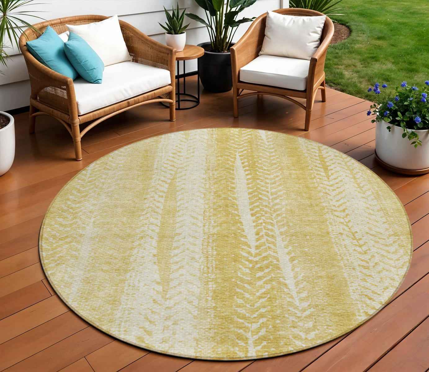 8' Gold Wheat And Ivory Round Botanical Leaves Washable Indoor Outdoor Area Rug