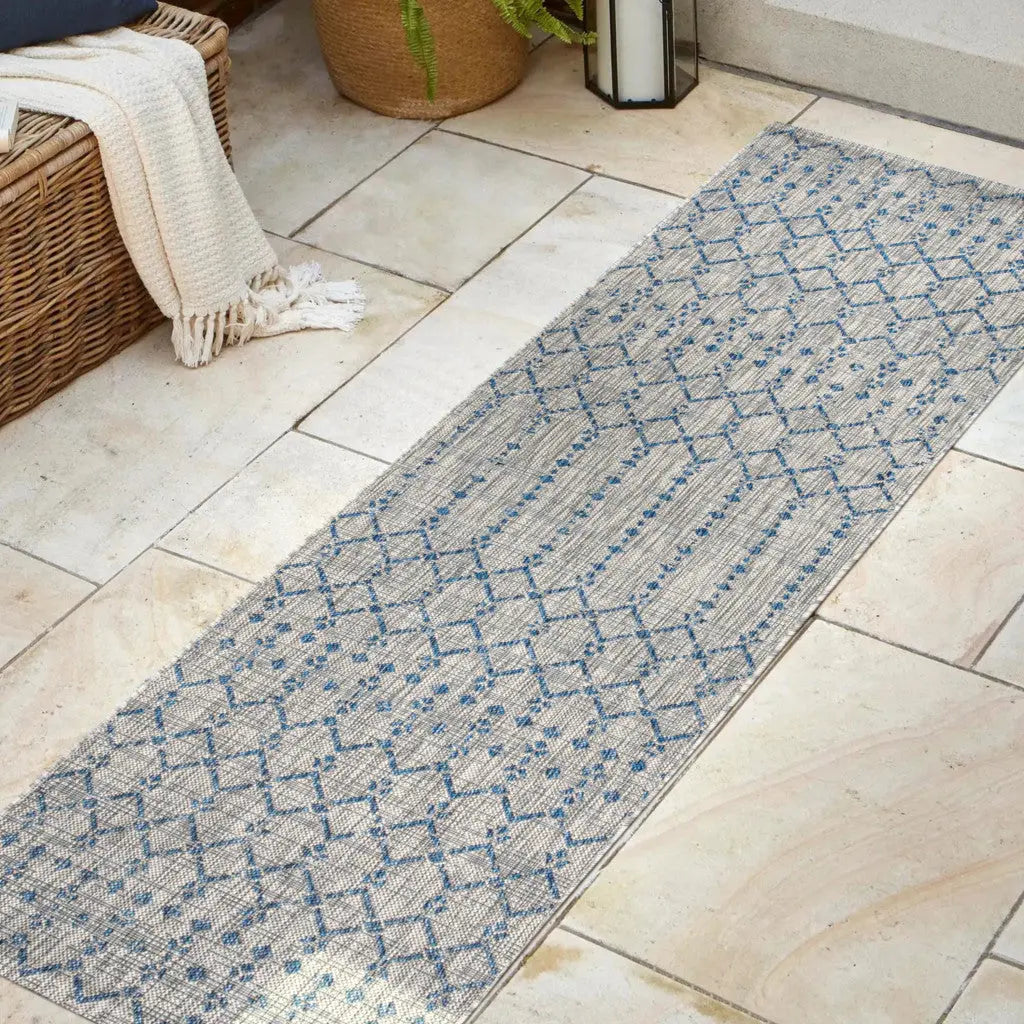 20' Light Gray And Navy Blue Trellis Indoor Outdoor Runner Rug Homeroots Outdoor