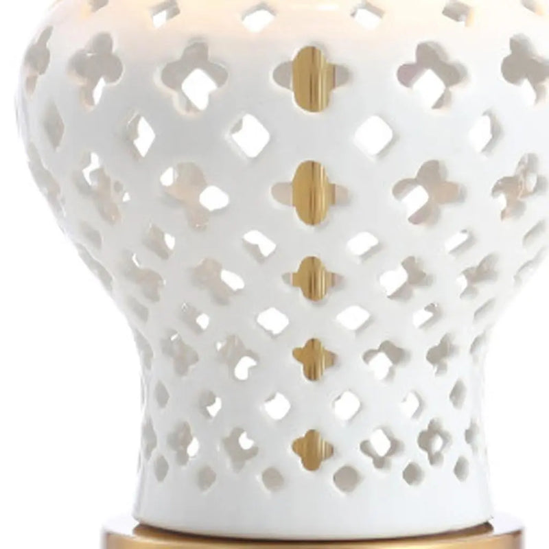 21" White And Gold Urn Table Lamp With Drum Shade Homeroots Lighting