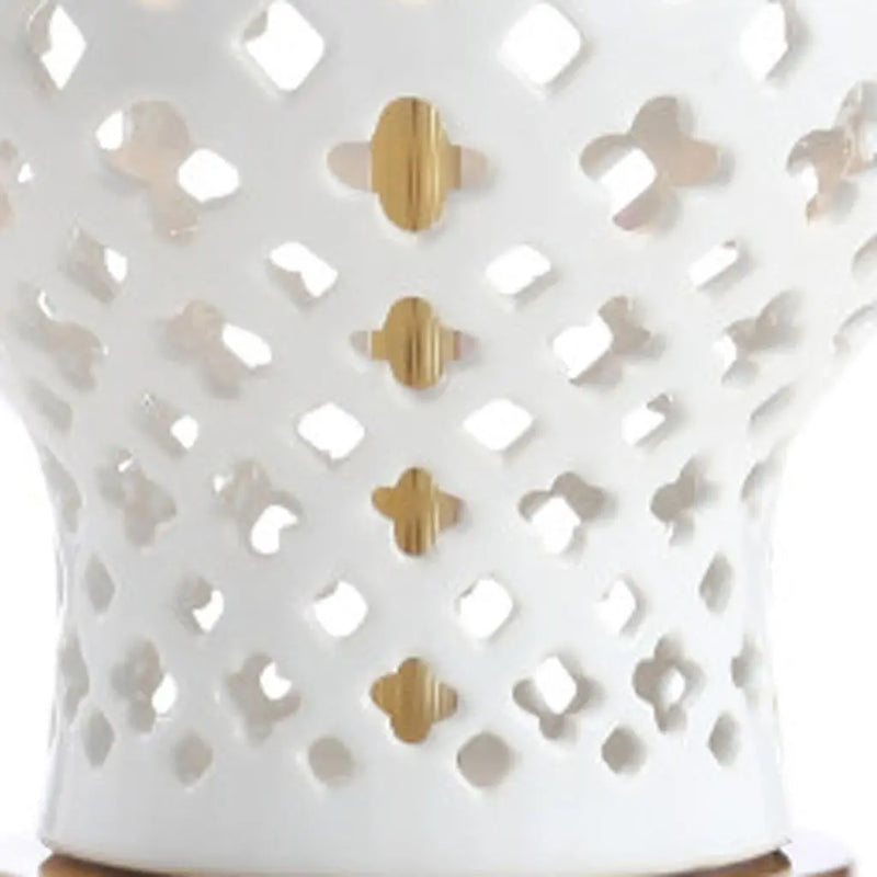 21" White And Gold Urn Table Lamp With Drum Shade Homeroots Lighting