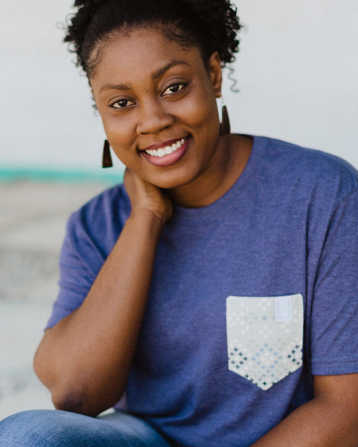 Pocket T-shirt in heather blue with front chest pocket and crew neck