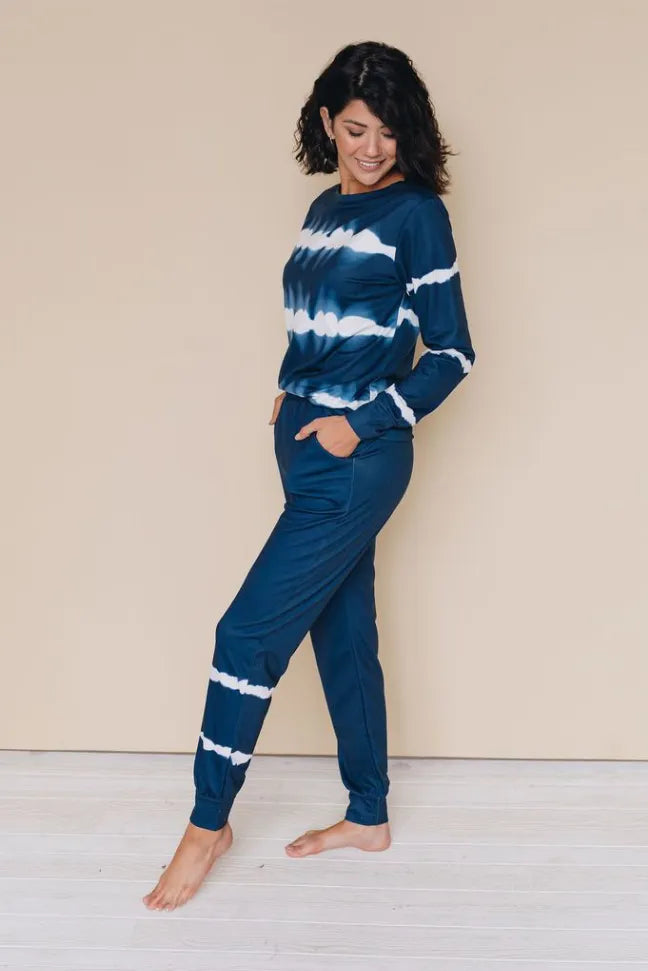 Tie-dye loungewear set in navy with white bands: long sleeves and tapered jogger pants