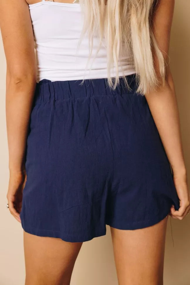 Navy casual shorts with elastic waist, gathered front and side pockets