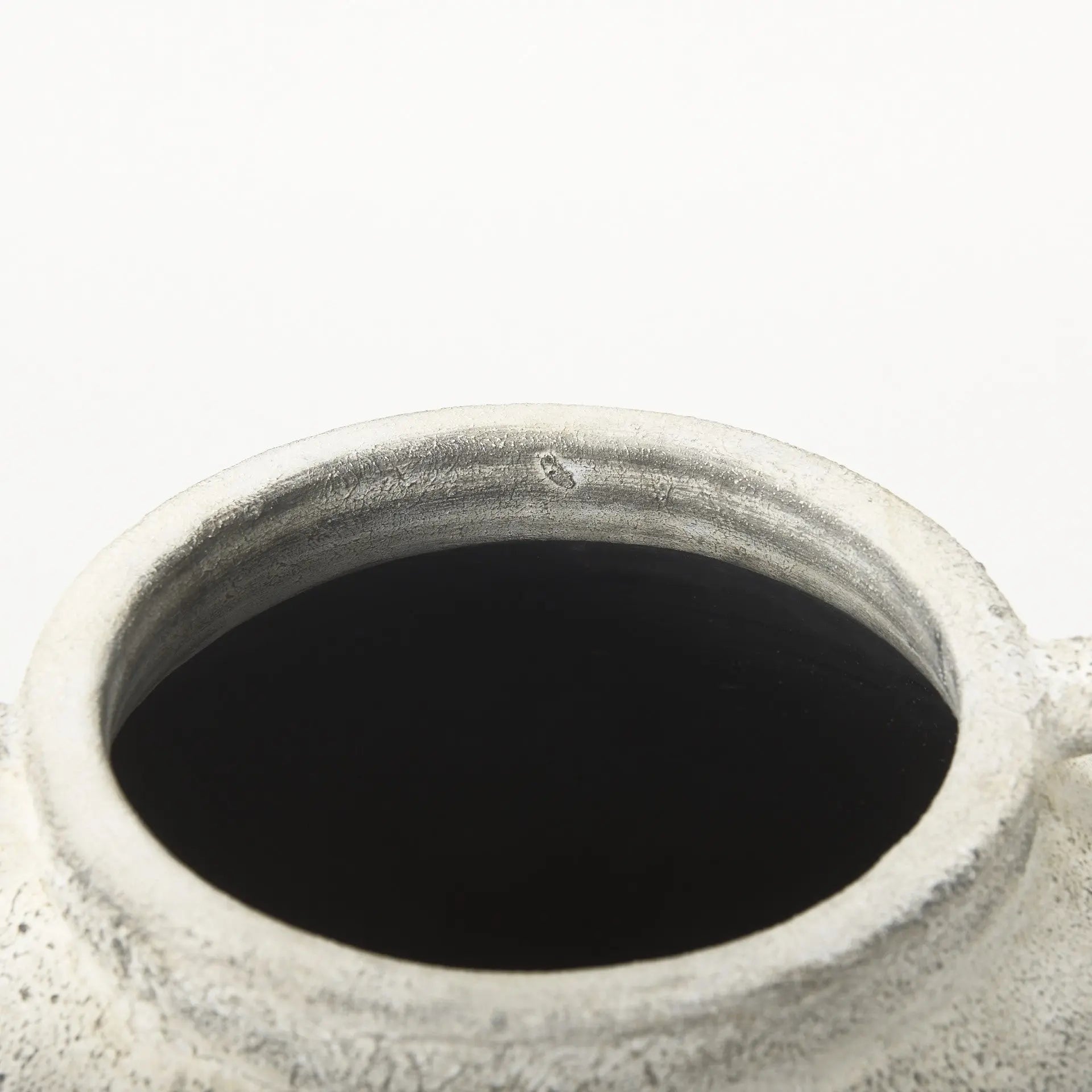 22" Black And White Ombre Ceramic Amphora Floor Vase Homeroots Home Decor