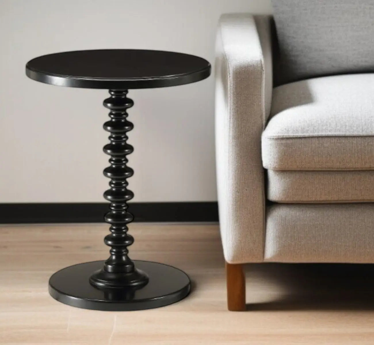 22" Black Solid Wood Round End Table Homeroots Living Room