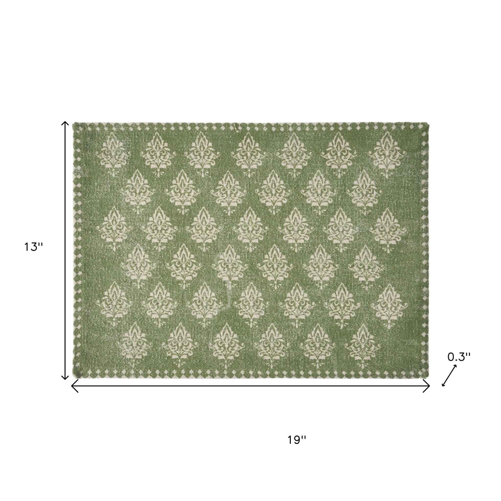 19" Set of Four Green And Cream Geometric Medallion Cotton Placemats