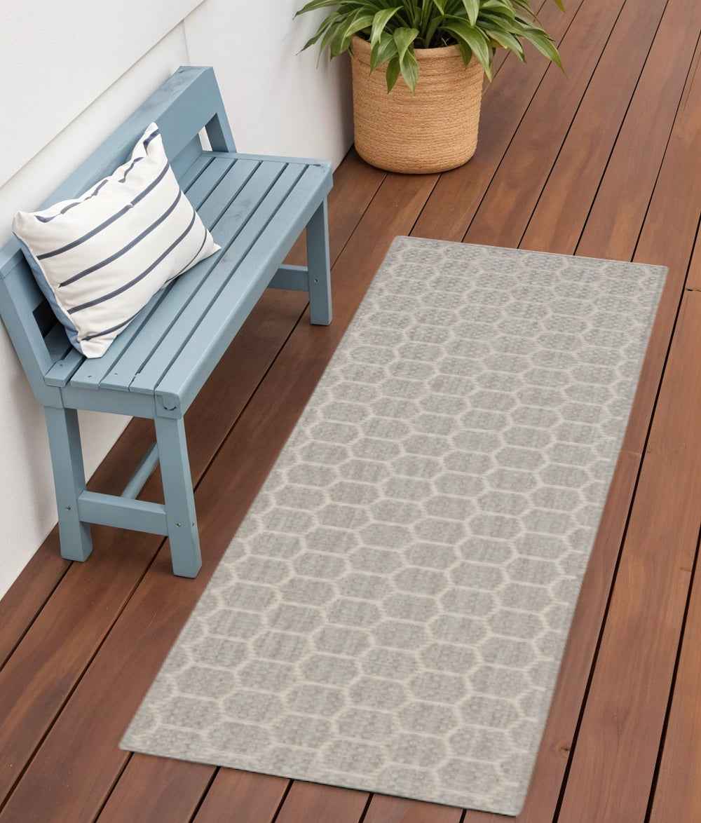 6' Gray And Ivory Geometric Indoor Outdoor Area Rug