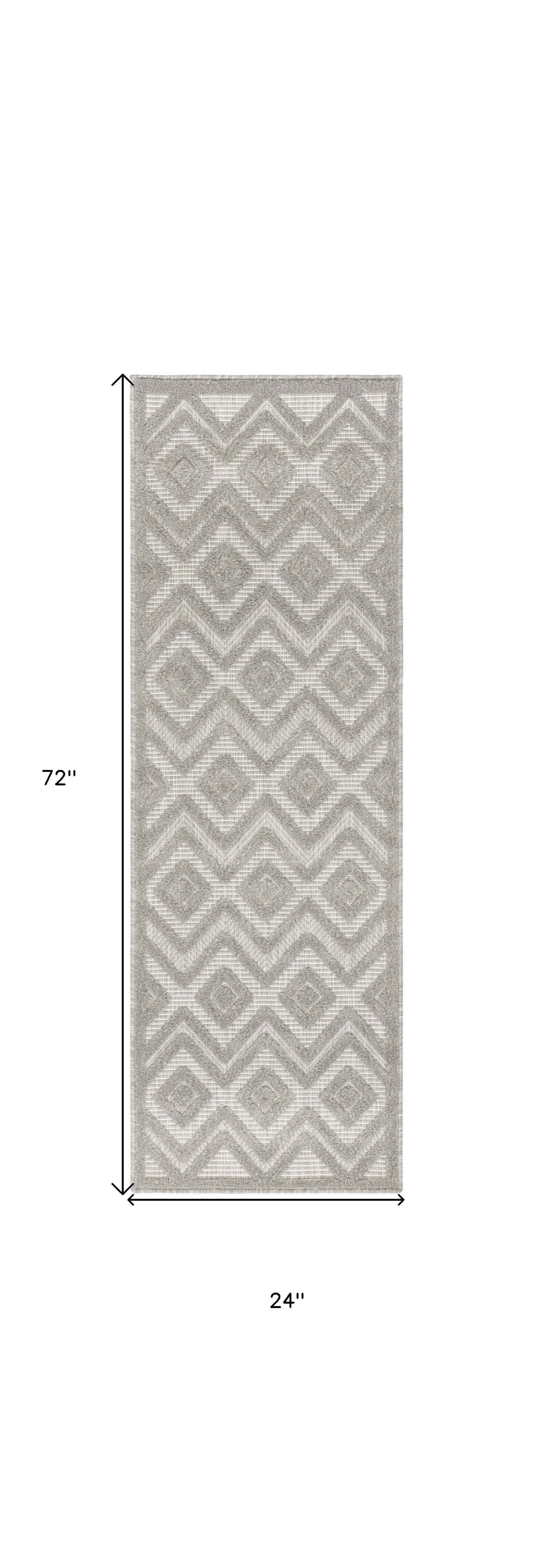 6' Silver And Gray Geometric Indoor Outdoor Area Rug
