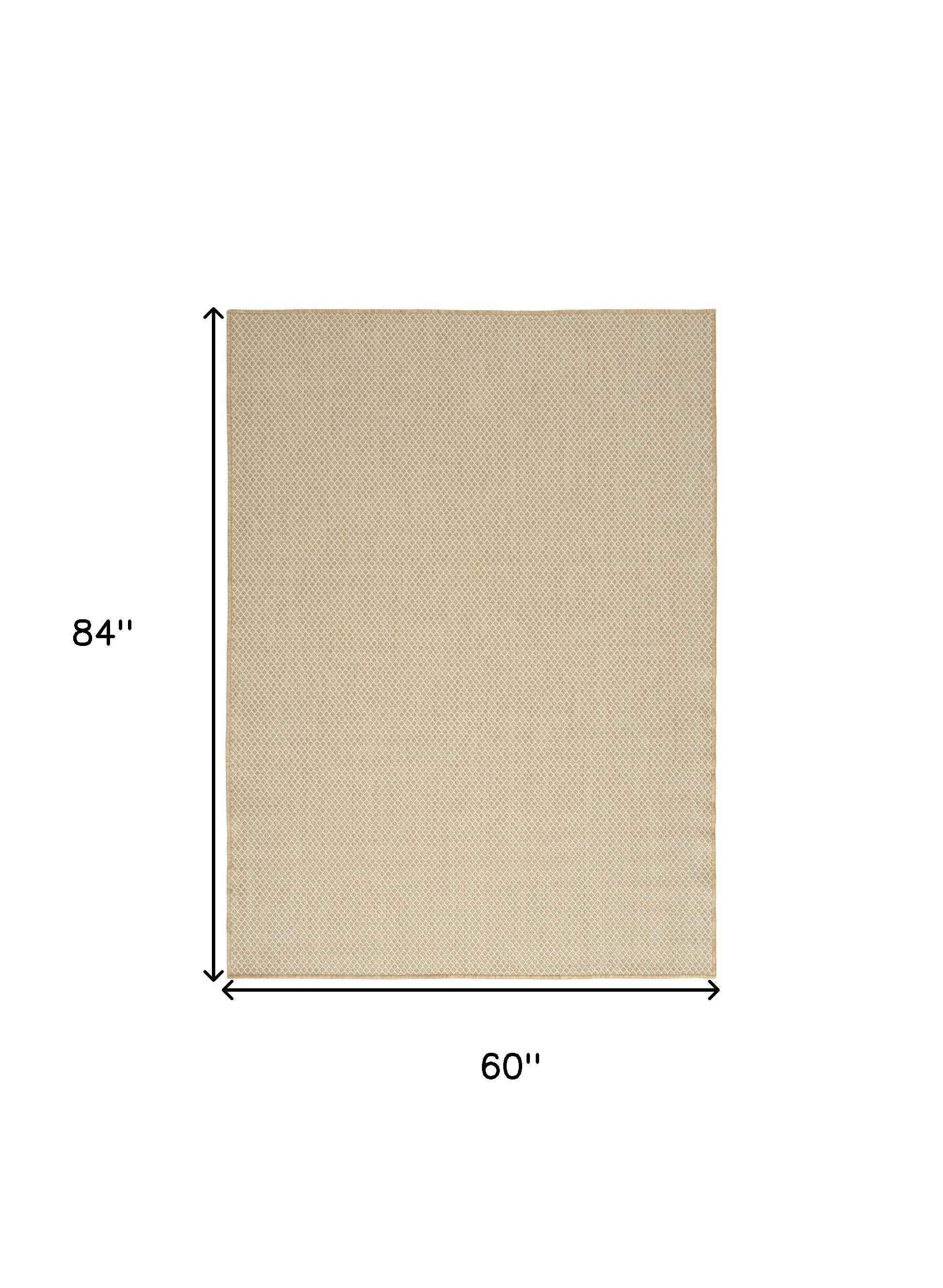 5' X 7' Natural And Ivory Geometric Indoor Outdoor Area Rug