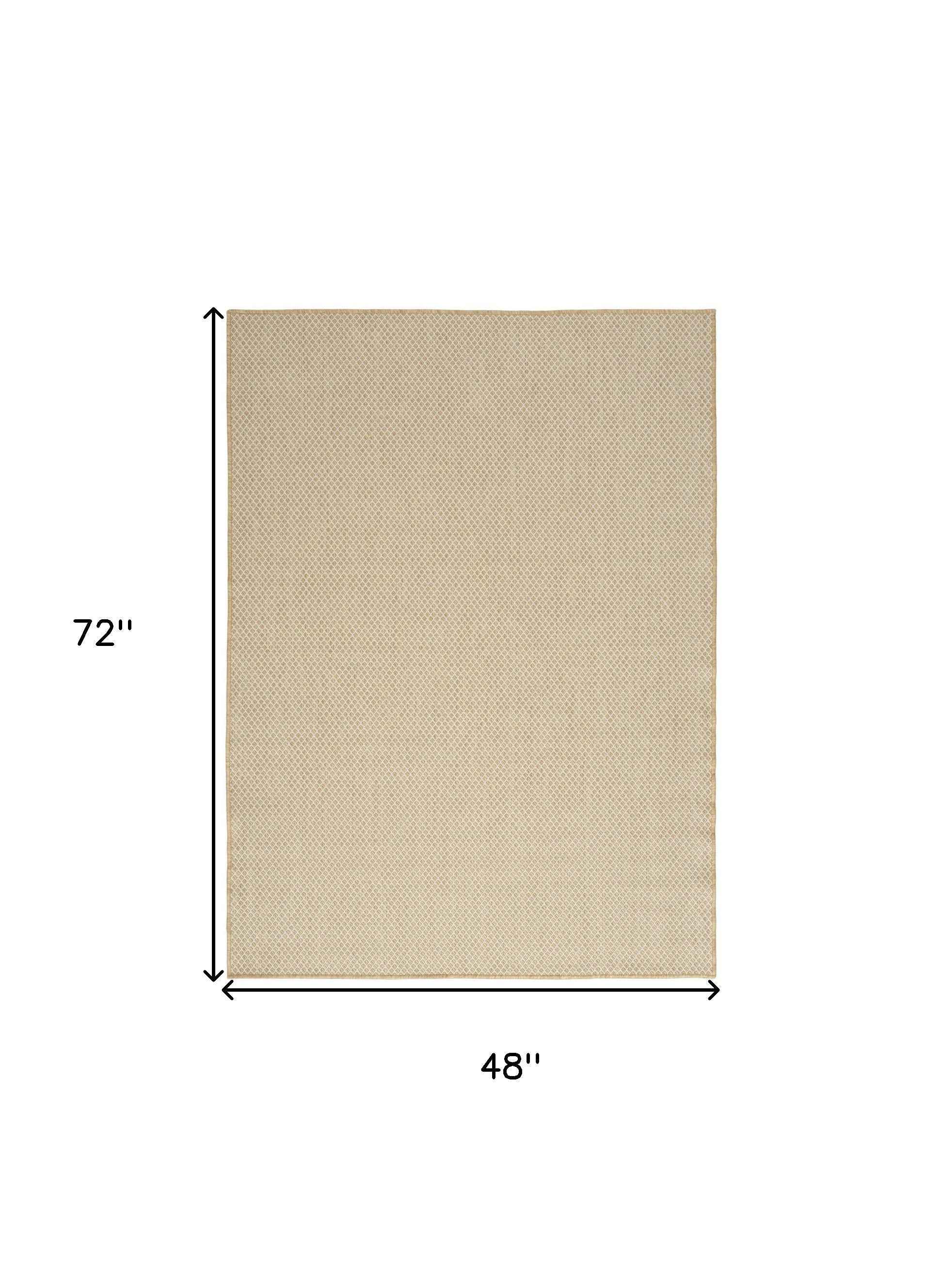 4' X 6' Natural And Ivory Geometric Indoor Outdoor Area Rug