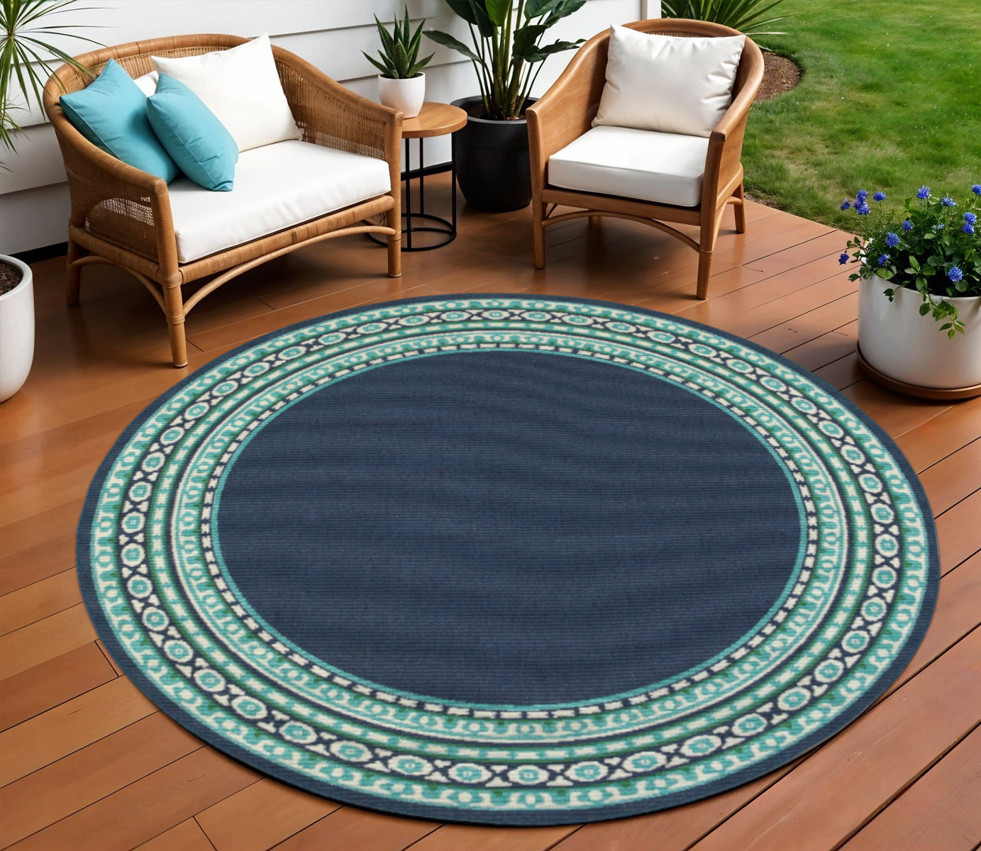 8' X 8' Blue And Green Round Indoor Outdoor Area Rug - Outdoor