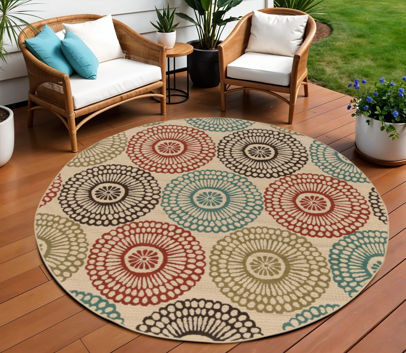 8' X 8' Beige Round Indoor Outdoor Area Rug - Outdoor