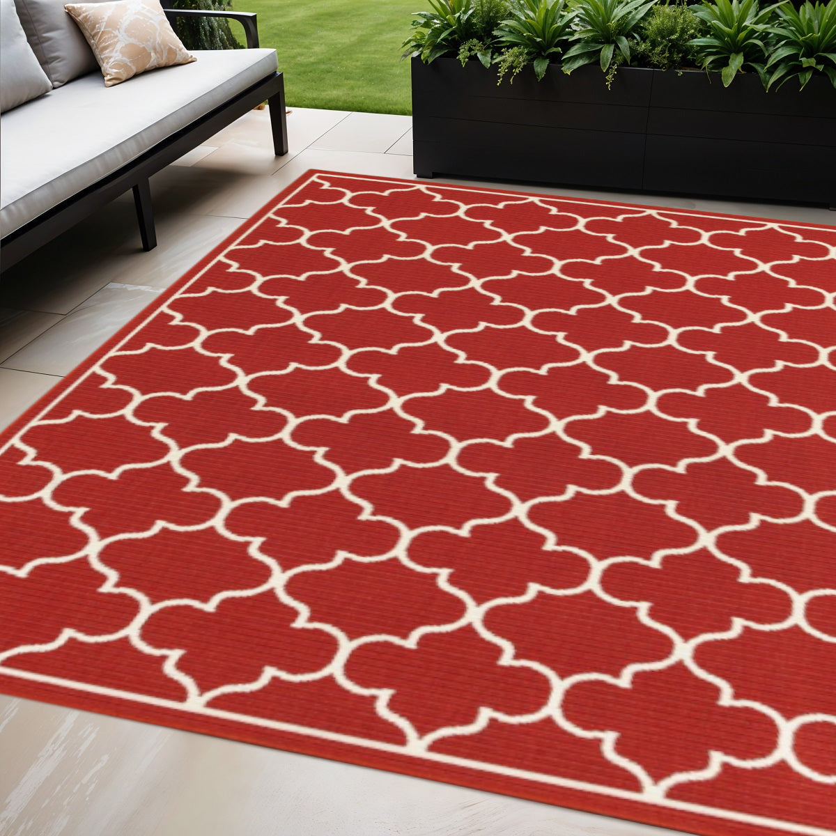 5' X 8' Red And Ivory Indoor Outdoor Area Rug - Outdoor