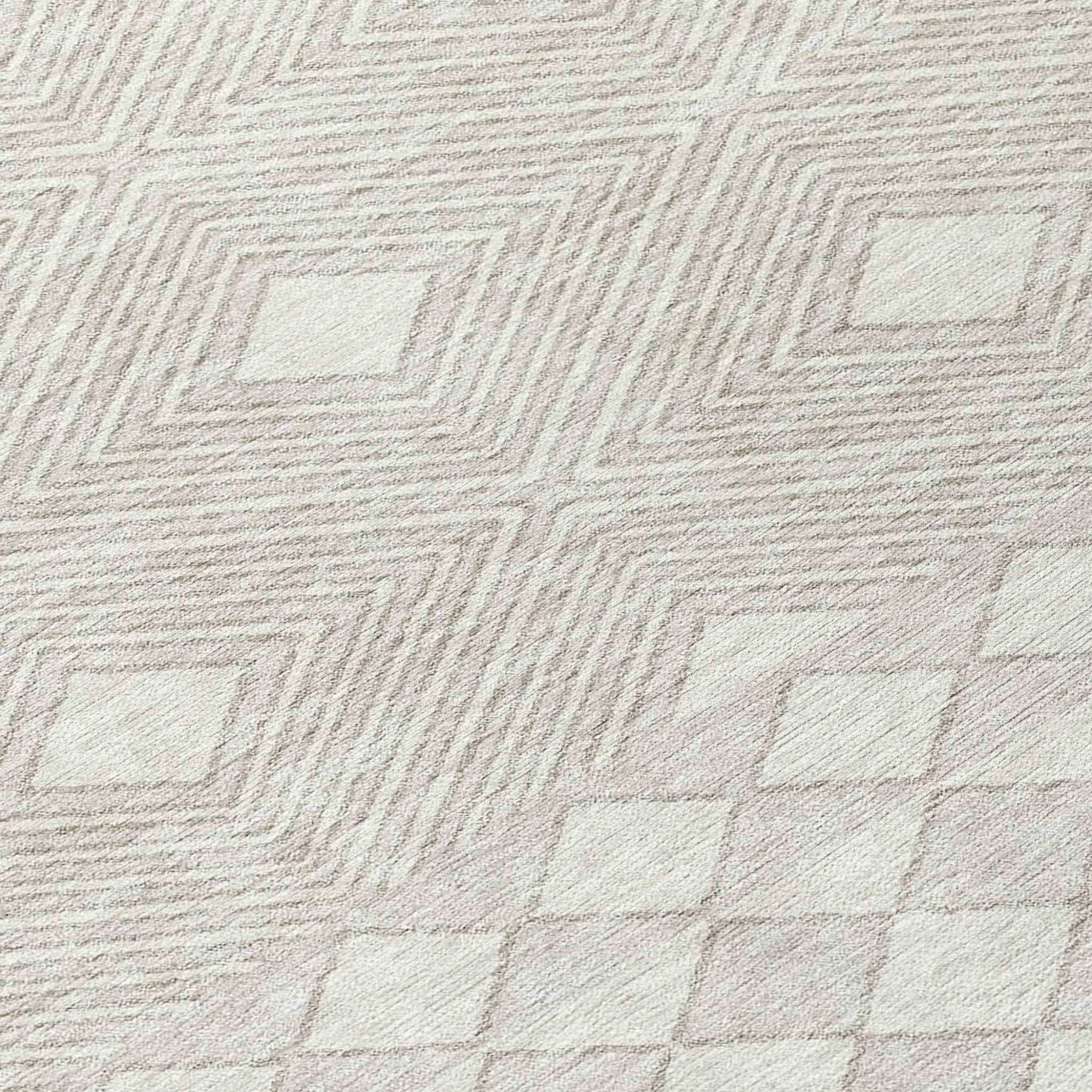 8' Ivory And Gray Round Geometric Washable Indoor Outdoor Area Rug