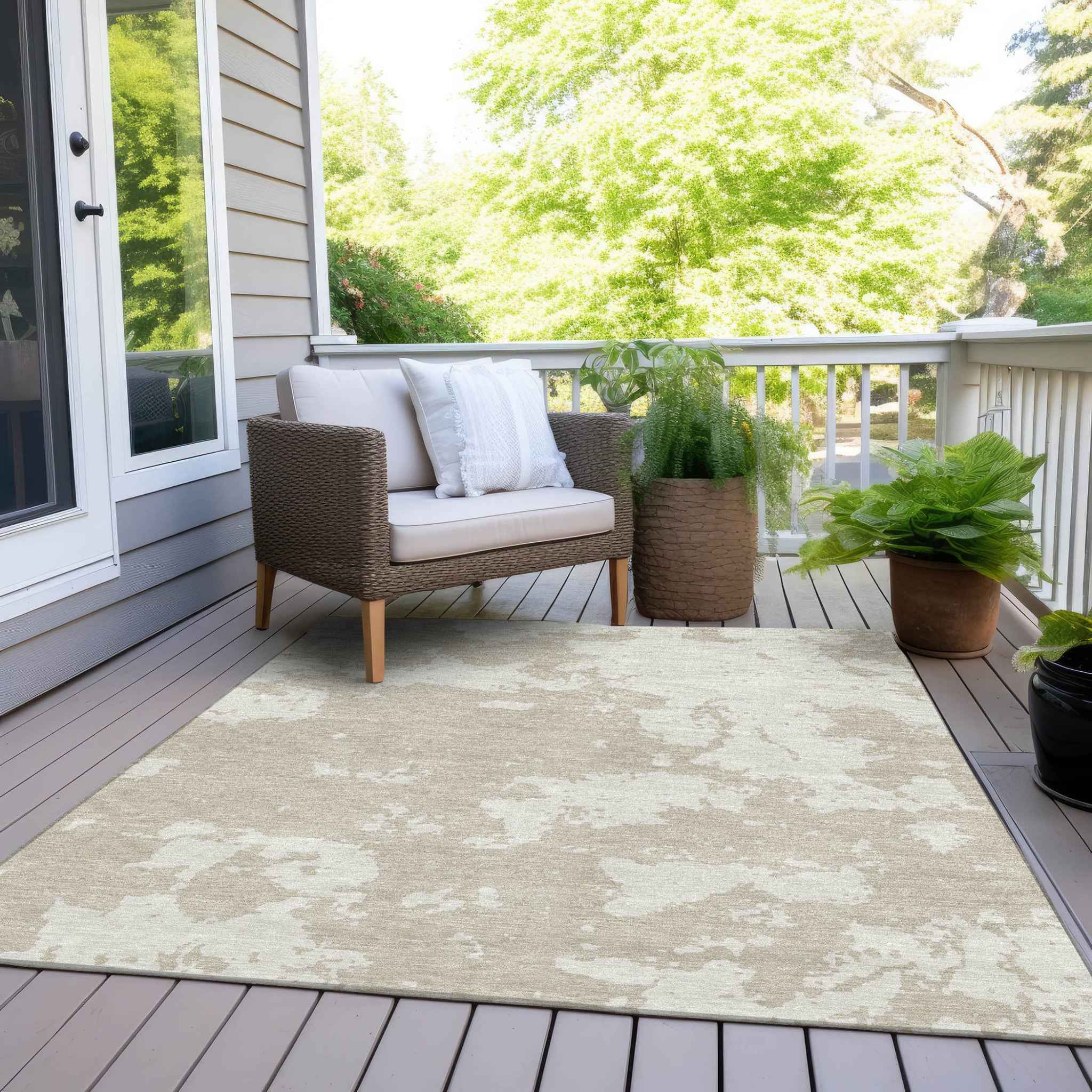 3' X 5' Beige And Ivory Abstract Washable Indoor Outdoor Area Rug