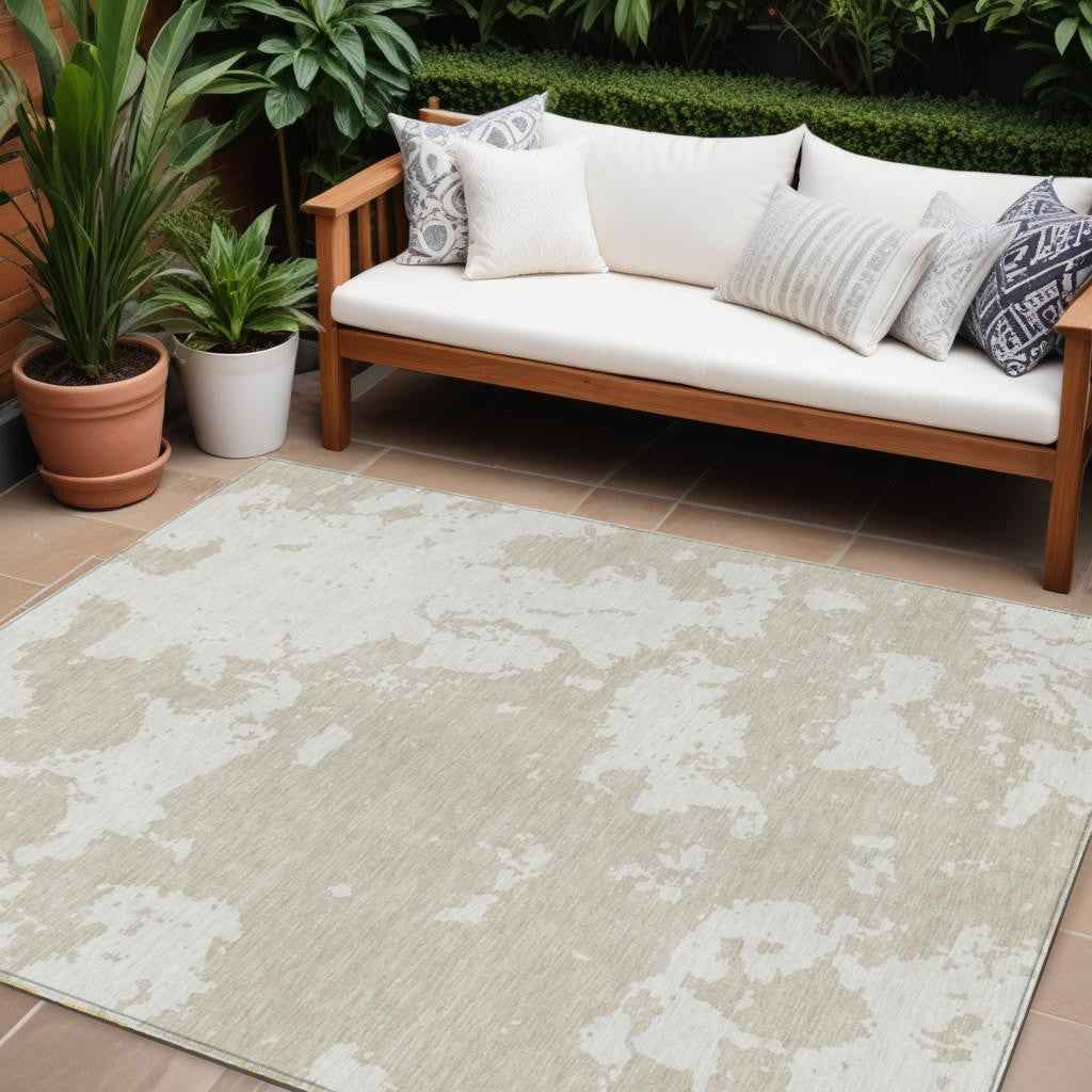 8' X 10' Beige And Ivory Abstract Washable Indoor Outdoor Area Rug