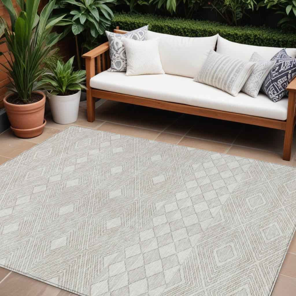 8' X 10' Ivory And Gray Geometric Washable Indoor Outdoor Area Rug