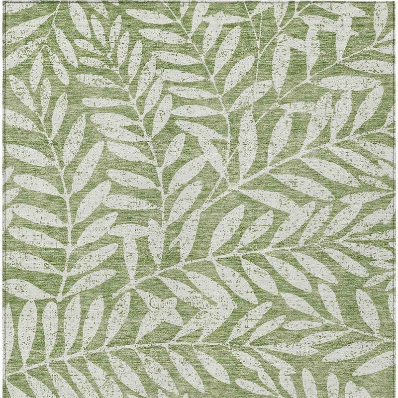 8' X 10' Green And Ivory Floral Washable Indoor Outdoor Area Rug