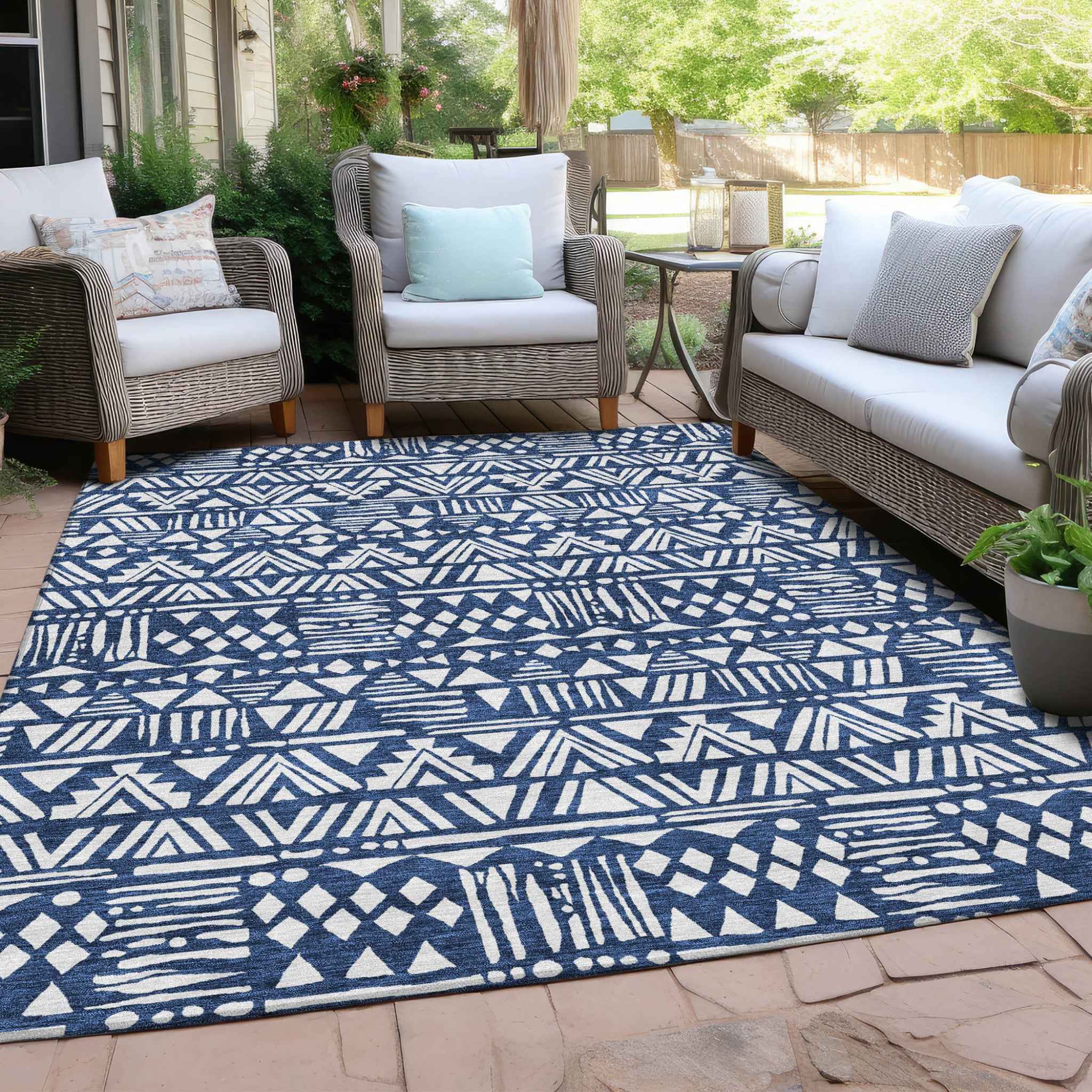 10' X 14' Navy Blue And Ivory Southwestern Washable Indoor Outdoor Area Rug