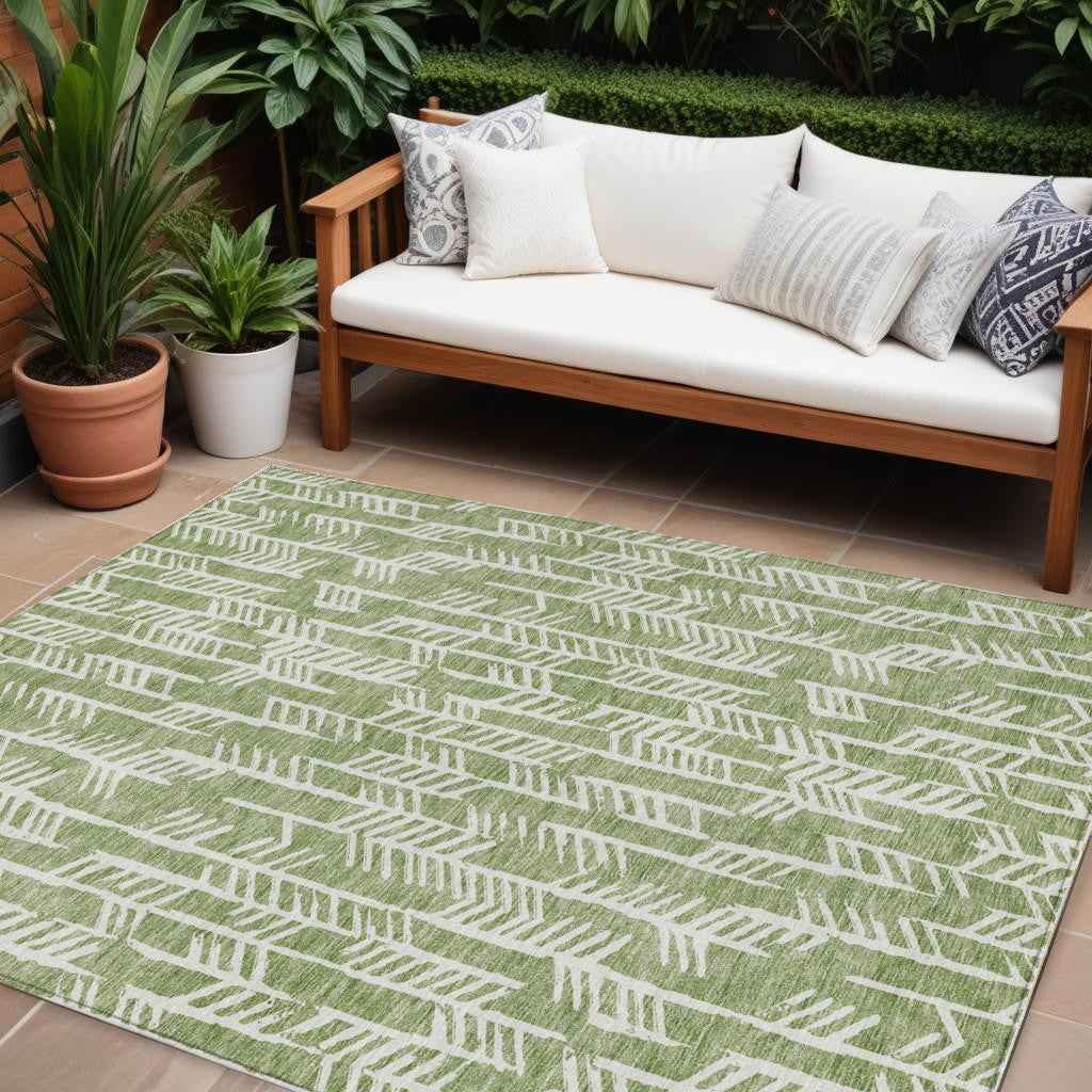 8' X 10' Green And Ivory Tribal Washable Indoor Outdoor Area Rug