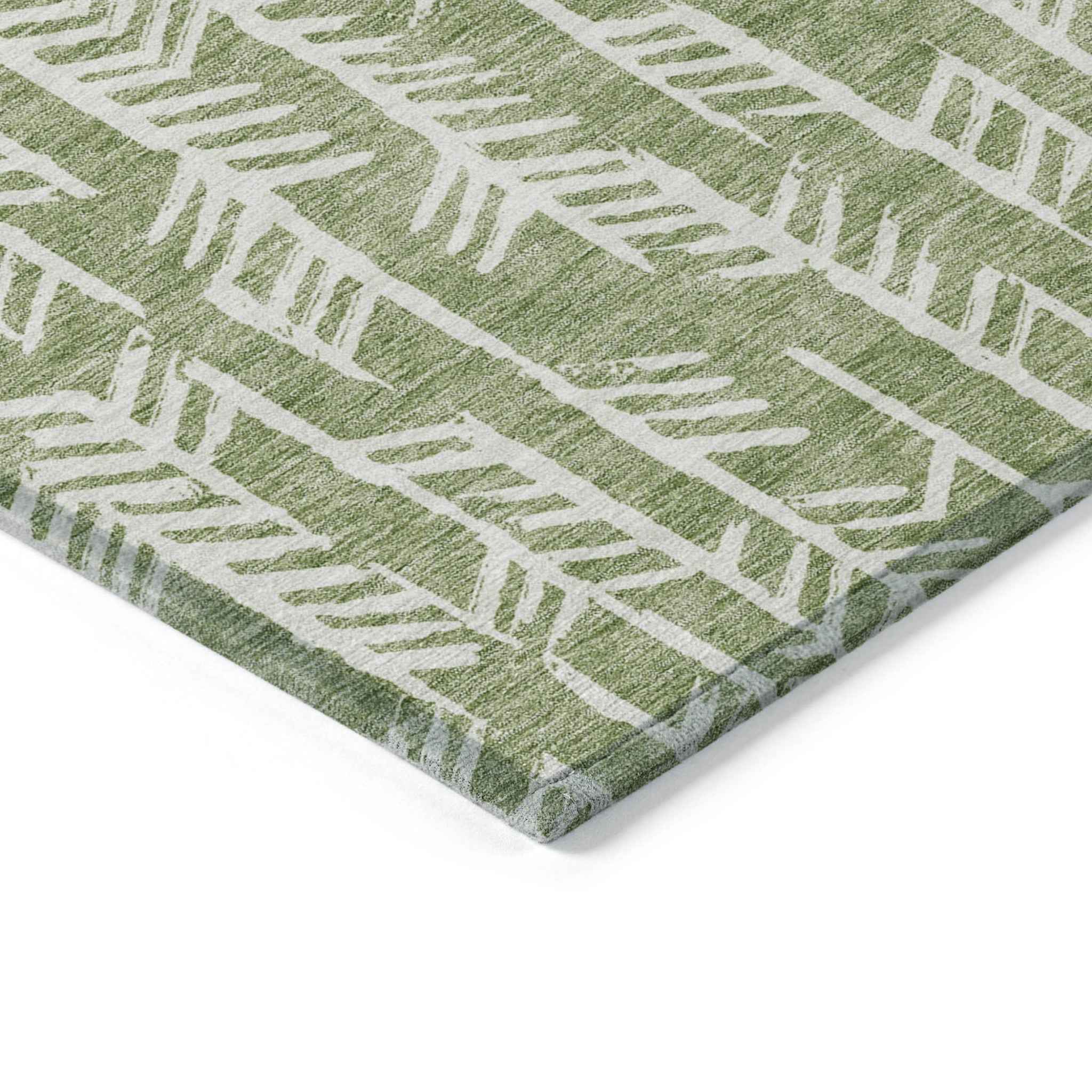 8' X 10' Green And Ivory Tribal Washable Indoor Outdoor Area Rug