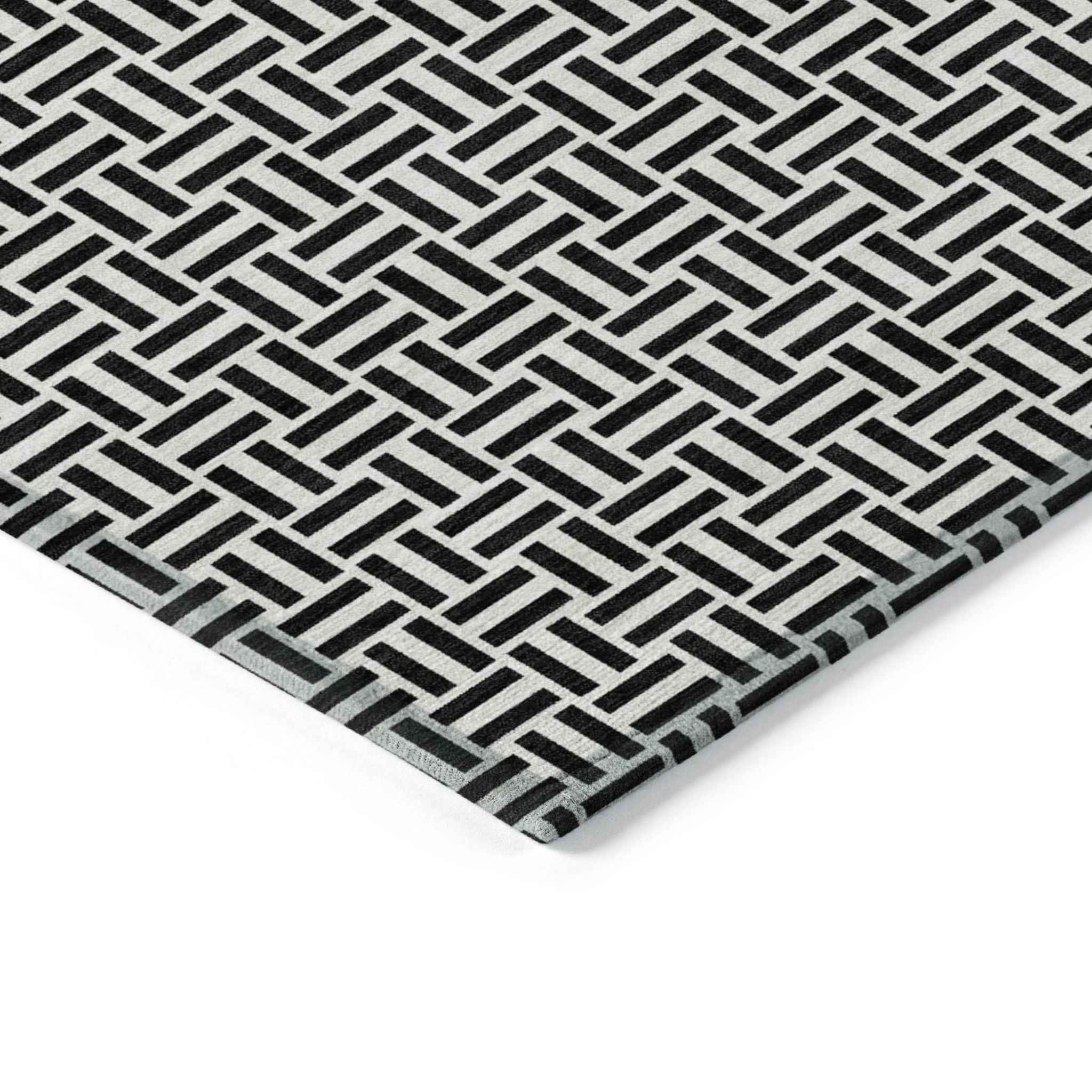 3' X 5' Black And Ivory Geometric Washable Indoor Outdoor Area Rug
