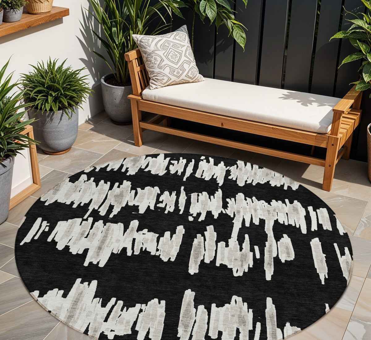 8' Black Ivory And Gray Round Striped Washable Indoor Outdoor Area Rug