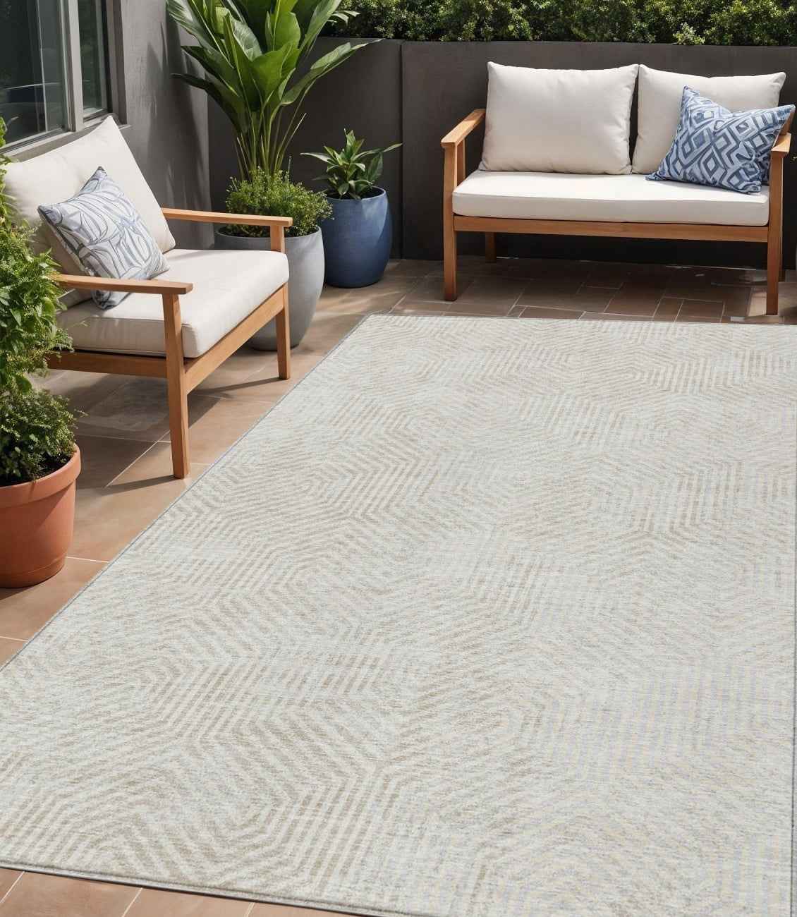5' X 8' Ivory And Gray Geometric Washable Indoor Outdoor Area Rug