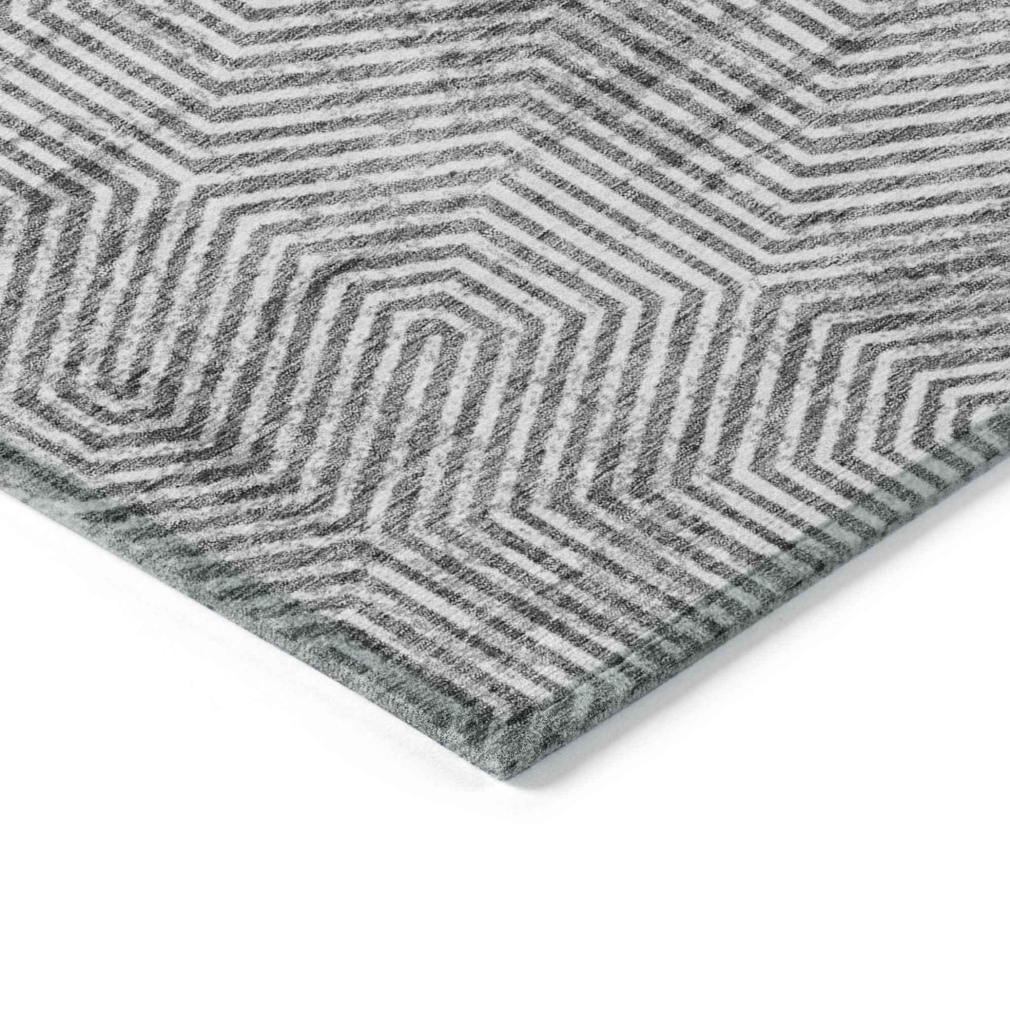 3' X 5' Silver And Gray Geometric Washable Indoor Outdoor Area Rug