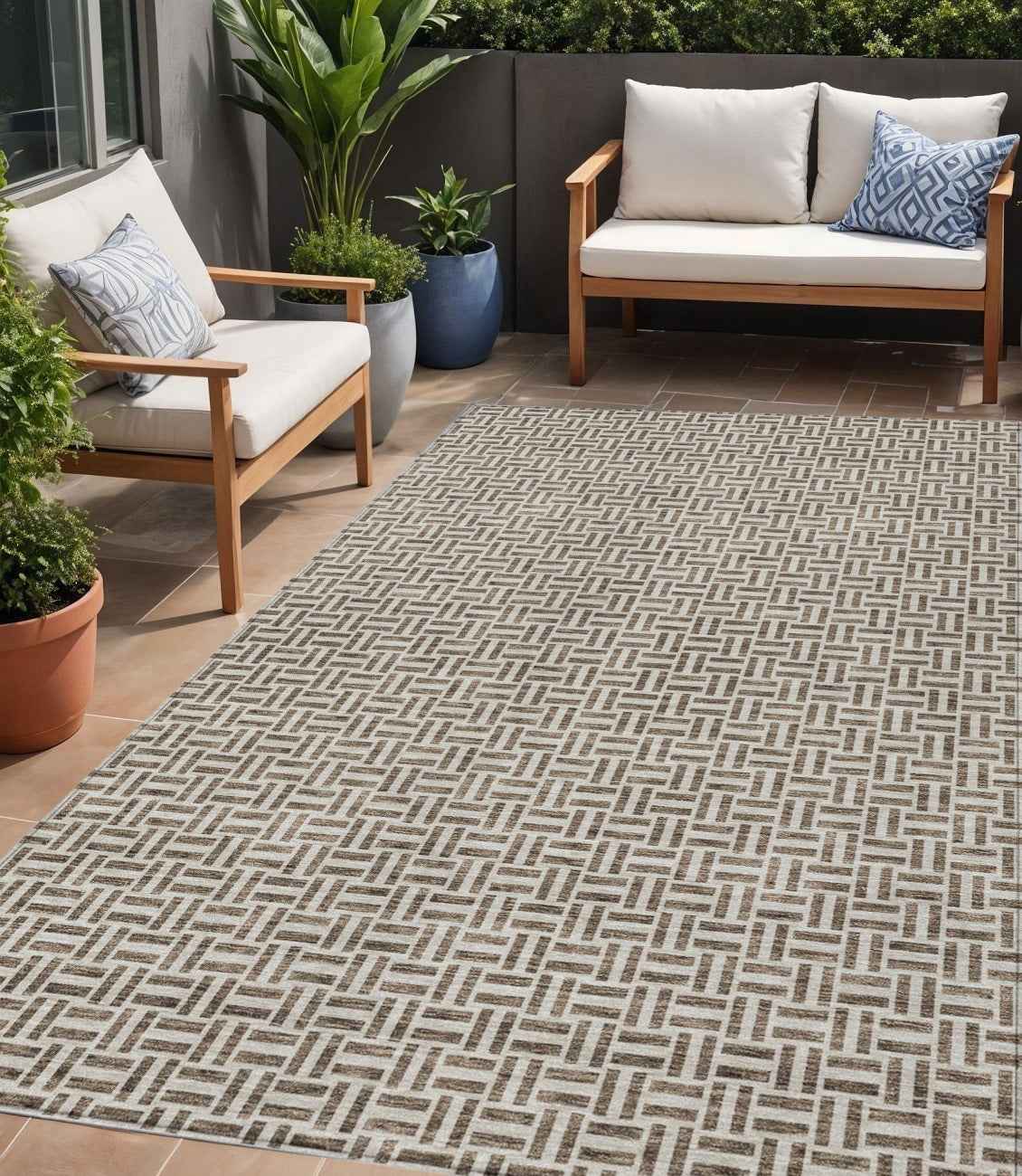 5' X 8' Brown And Beige Geometric Washable Indoor Outdoor Area Rug