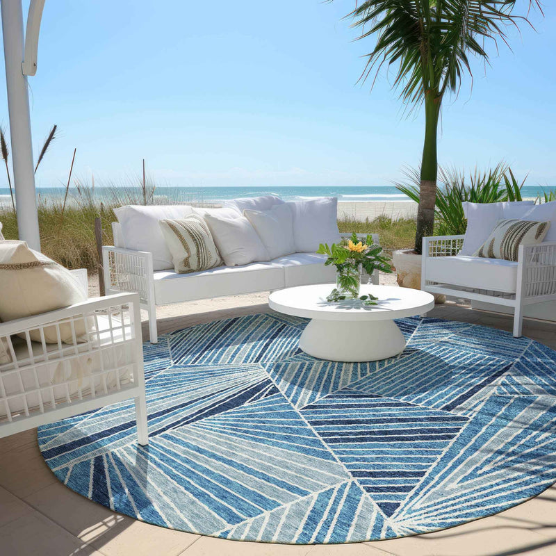 8' Blue And Teal Blue Round Geometric Washable Indoor Outdoor Area Rug