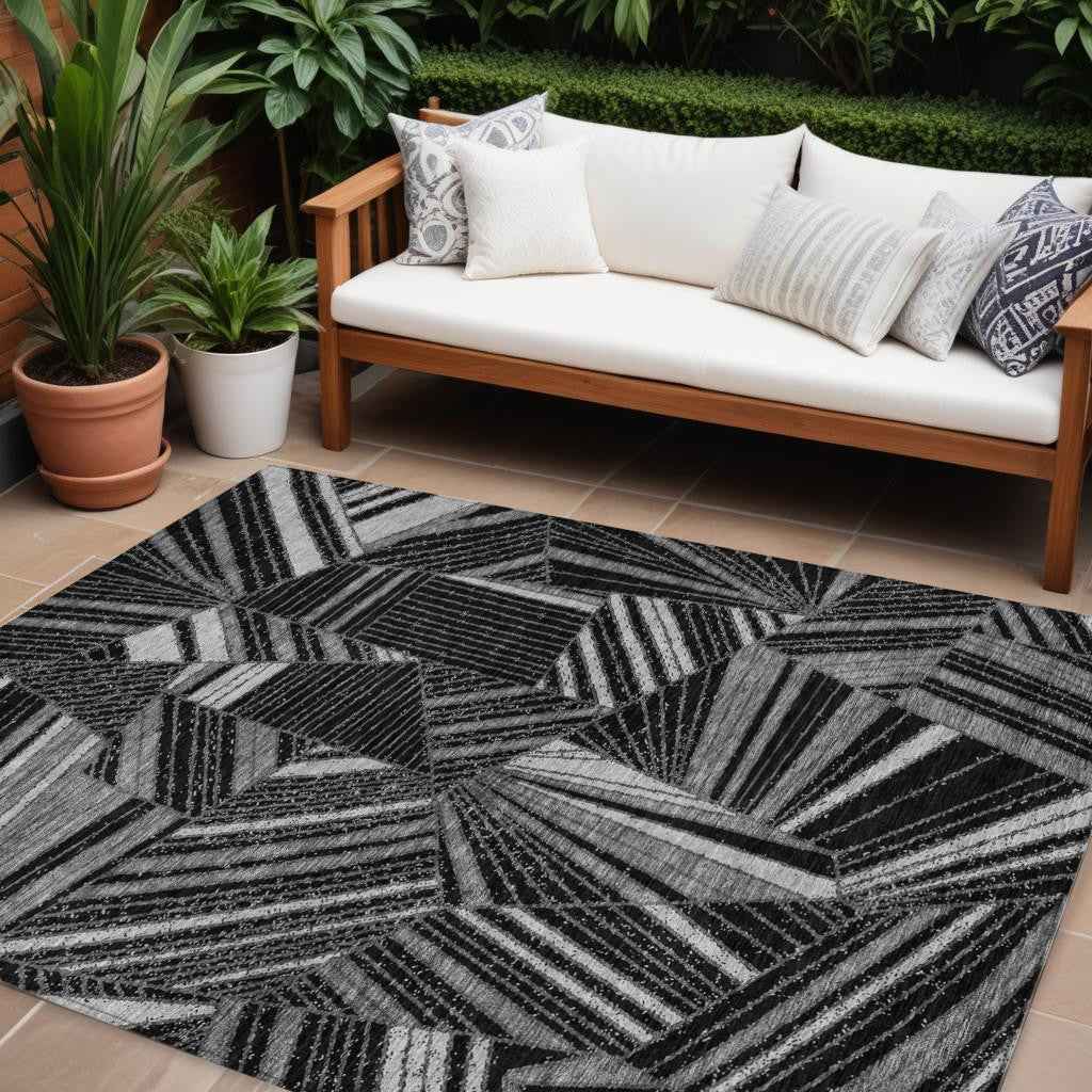 9' X 12' Black And Gray Geometric Washable Indoor Outdoor Area Rug