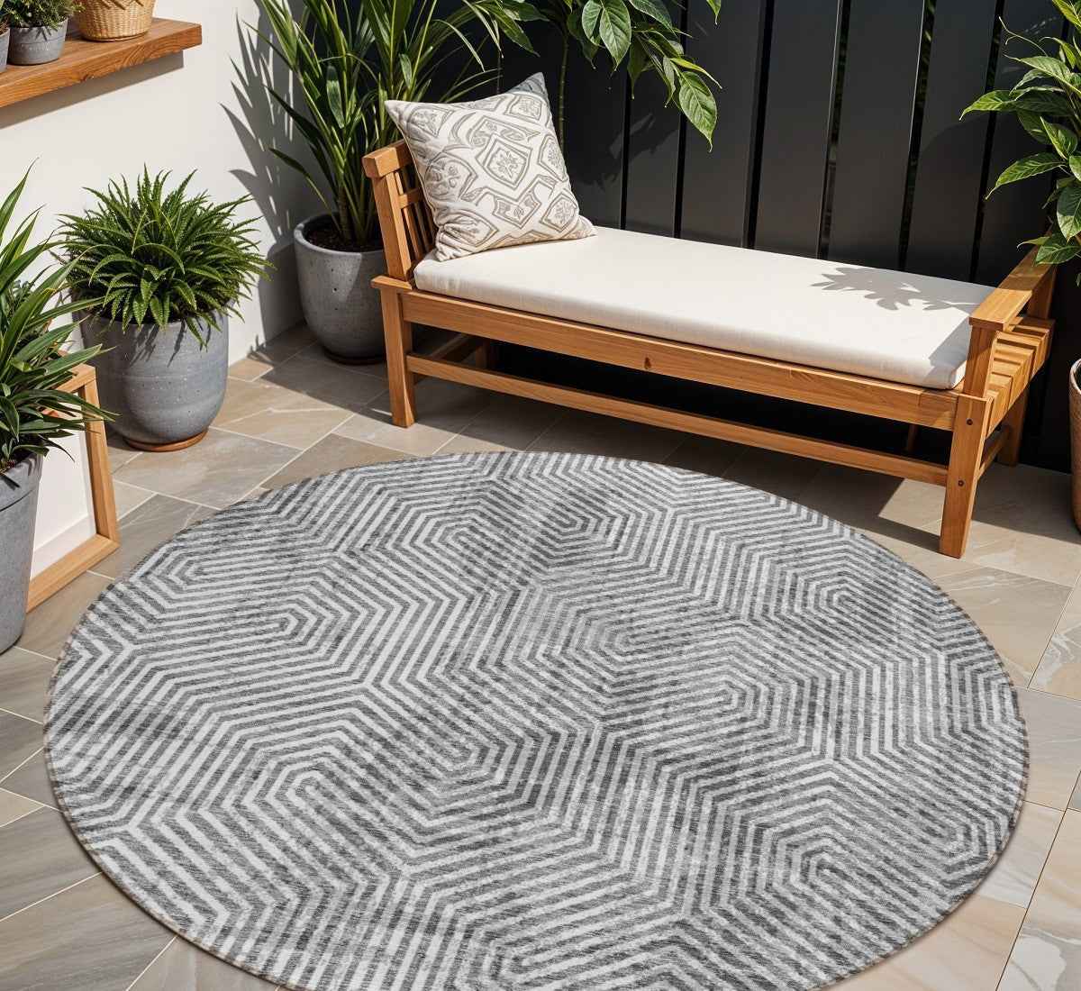 8' Silver And Gray Round Geometric Washable Indoor Outdoor Area Rug